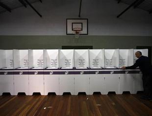 Australian PM Rudd heads for election wipe-out