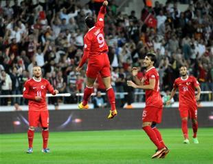 Turkey dismisses Andorra 5-0 to offer slightest glimmer of hope in World Cup qualifying