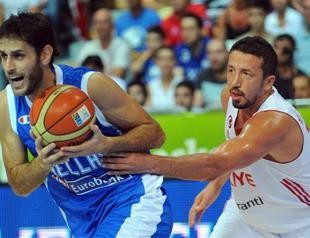 Majestic Greece dwarfs Turkey’s ‘12 Giant Men’ in EuroBasket 84-61