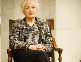 Turkey’s exquisitely ‘odd’ and relentlessly creative writer Leyla Erbil passes away