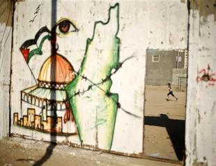 Israel to free Palestinian prisoners for peace talks