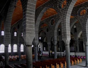 Diyarbakır church to display Armenian legacy