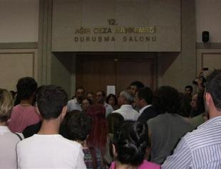 Protest takes place at Gezi trial in İzmir