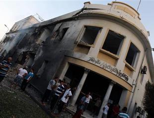 Blast damages Libyan foreign ministry building in Benghazi