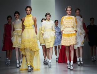 London Fashion Week kicks off with burst of Turkish color