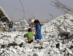 Nobel laureates, doctors urge end to attacks on Syria hospitals