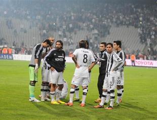 Beşiktaş shares plummet after suspended derby