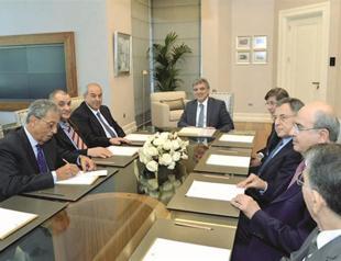 Turkey wants role in exit strategy in Egypt, says President Gül