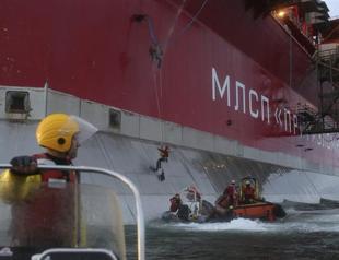 Armed Russian guards storm Arctic ship: Greenpeace