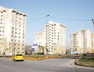 Housing agency’s reign grows amid esthetic and transparency criticism