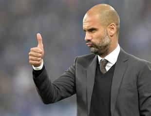 Guardiolas delight as Bayern floor Schalke