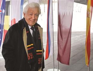 Decision to change date of Qatari World Cup risks political, legal rows