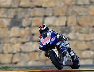 Lorenzo up for Marquez battle in Aragon