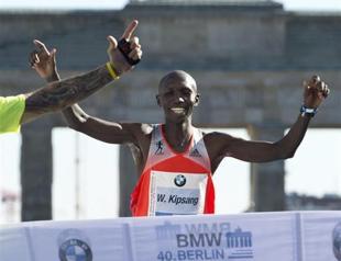 Kenyas Kipsang sets marathon world record in Berlin