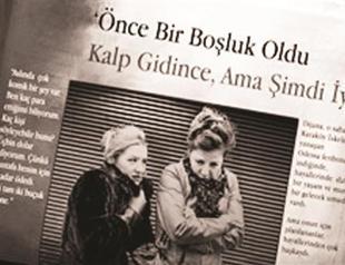 British play at on stage at Talimhane