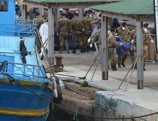Italy migrant boat confirmed death toll reaches 194