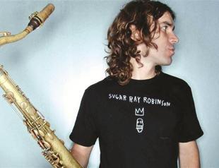 İlhan Erşahin takes the stage