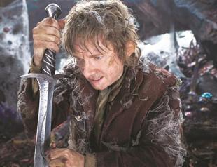 Hobbit feet, Frodo’s sword to go under hammer