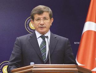 Turkish FM Davutoğlu chides Kerry over US praise for al-Assad