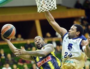 Turkish clubs make flawless start in Euroleague opener