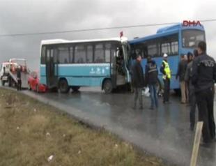 One person killed as public busses collide in Istanbul