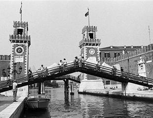 Independent photos at SALT Galata