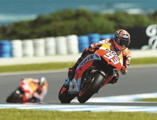 Marc Marquez closes in on MotoGP world title