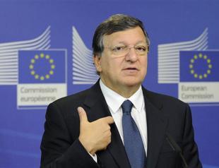 EU strikes trade deal with Canada, looks to US