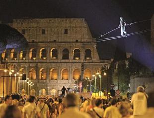 Rome celebrates move to ban traffic near Colosseum