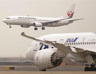 Boeing restructures airplane strategy