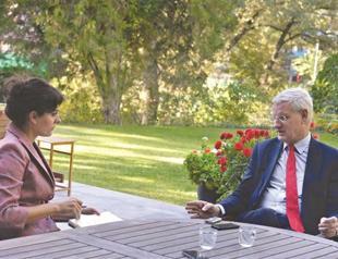 Syria’s al-Assad playing for time, will eventually go: Swedish FM Carl Bildt