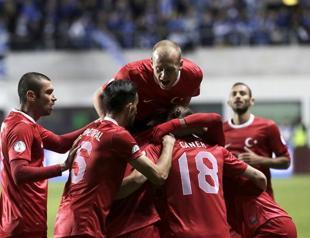 Turkey moves to 2nd place in World Cup qualifying group with Estonia win