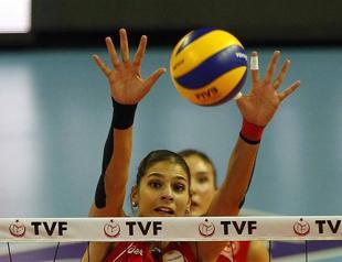 Vakıfbank extends winning streak to 50 victories at world volleyball club championship
