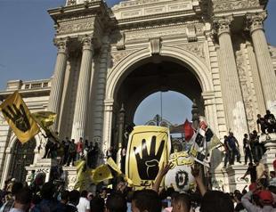 Morsis family say he wont negotiate with Egypt military