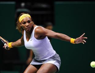 Serena makes speedy start to title defense in Istanbul