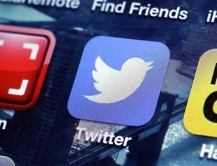 White House staffer sacked over tweets