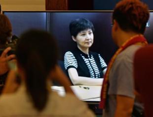 Bo tells China corruption trial his wife is insane