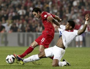 Turkey’s hopes of World Cup appearance dashed by 2-0 Dutch victory