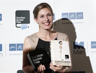 New Zealands Eleanor Catton wins 2013 Man Booker prize