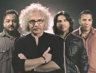 Yeni Türkü sings for Istanbul