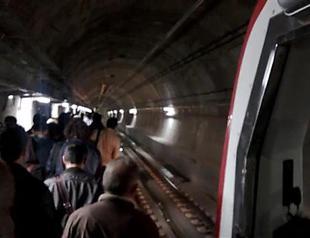 Marmaray hit by problems on the first day in service