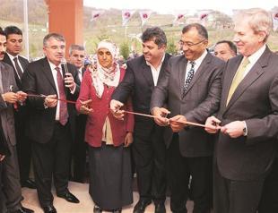 Boeing founds new school in local city