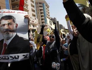 Egypts toppled President Mohamed Morsi to stand trial for inciting murder: State TV