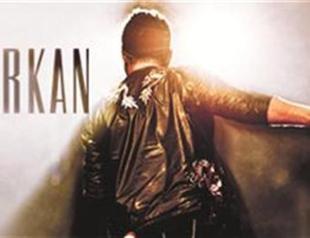 Tarkan to hit Istanbul stage tonight