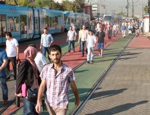Tramway service halts in Istanbul