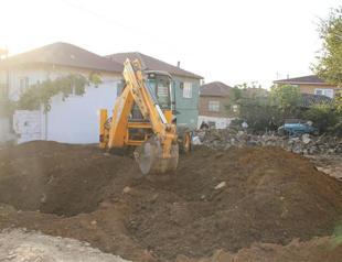 Officials search for buried gold under Armenian house in Bursa village