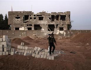Syria war costs industry $2.2 billion: minister