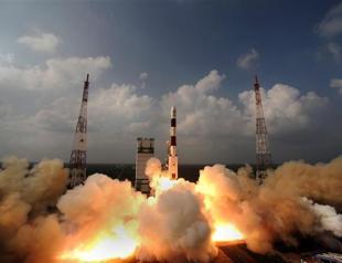 Indian Mars mission suffers glitch but no setback