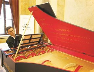 Pianist brings life to Da Vinci’s piano