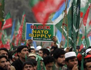 Pakistan activists search trucks for NATO supplies